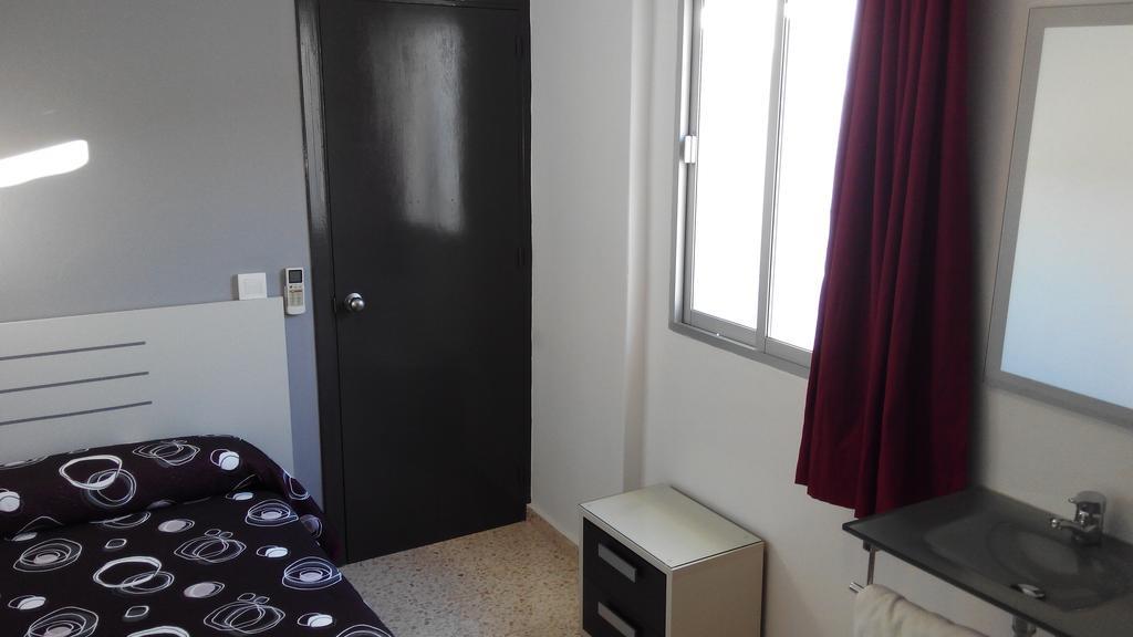 Hostal Ocana Manilva Zimmer foto
